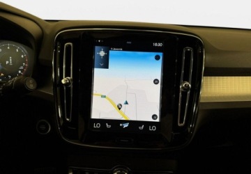 Volvo XC40 2022 Volvo XC 40 VAT 23 Momentum Pro 1.5 T3 163KM automat 2022 r., salon PL, I, zdjęcie 14