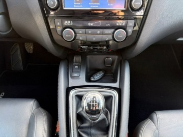 Nissan Qashqai II Crossover 1.2 DIG-T 115KM 2017 Nissan Qashqai LEDy Panorama Kamery 360 Lifting, zdjęcie 25