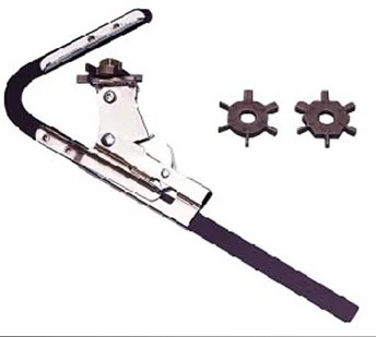 NARZĘDZIE DO CZYSZCZENIA ROWKÓW PIERŚCIENI I TŁOKÓW