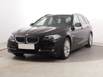 BMW Seria 5 F10-F11 Touring Facelifting 525d 218KM 2016 BMW 5 525d xDrive, 214 KM, 4X4, Automat, Skóra, zdjęcie 1