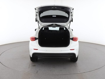 Infiniti Q30 1.5D 109KM 2018 Infiniti Q30 automat LED skóra navi klima auto, zdjęcie 18