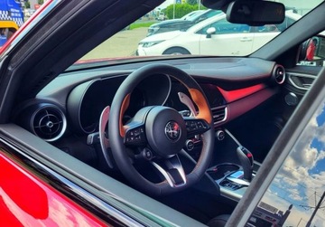 Alfa Romeo Giulia II Sedan Facelifting 2023 2.0 GME Turbo 280KM 2025 Alfa Romeo Giulia Alfa Romeo Giulia Intensa 2.0 Benzyna 280KM, zdjęcie 9