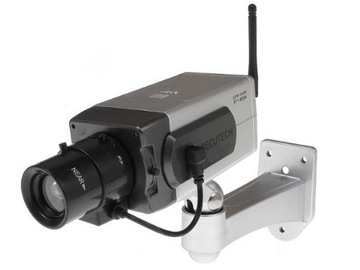 LTC ATRAPA KAMERY Z SENSOREM RUCHU DC1400 LXKAM09