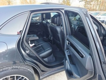 Porsche Macan 2018 Porsche Macan ___ ___ ___2.0 Turbo 265KM PDK___ ___ ___ 2.0 Benzyna 265KM, zdjęcie 19