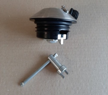 ЗАЩИТА ТОПЛИВОЗАПРАВОЧНОЙ ЗАМКИ 2В1 SCANIA