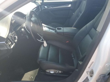 Porsche Panamera I Limuzyna Facelifting 3.0 416KM 2015 Porsche Panamera 2015 Porsche Panamera 4dr HB S E-Hybrid 3.0 Hybryda 416KM, zdjęcie 7
