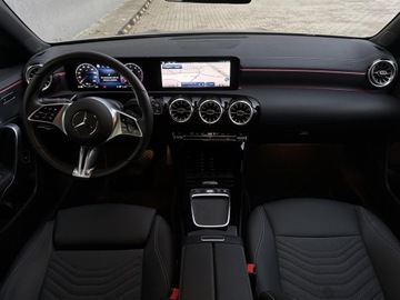 Mercedes CLA C118/X118 Coupe Facelifting 1.3 180 136KM 2025 Mercedes-Benz CLA 180, zdjęcie 15