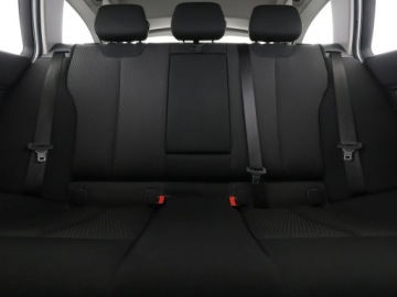 BMW Seria 3 F30-F31-F34 Touring Facelifting 2.0 320i 184KM 2018 BMW 320 4x4 automat navi full LED klima auto, zdjęcie 17