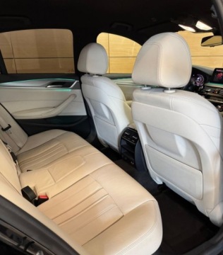 BMW Seria 5 G30-G31 Limuzyna 520d 190KM 2019 BMW Seria 5 Xdrive salon Polska ASO R-CARS Warszawa 2.0 Diesel 190KM, zdjęcie 9