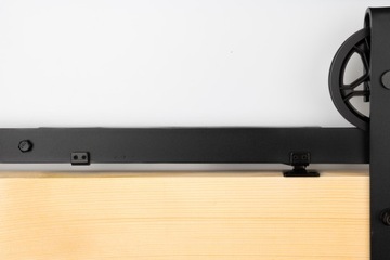 НАБОР ДОВОДЧИКОВ ДЛЯ РАЗДВИЖНЫХ ДВЕРЕЙ LOFT