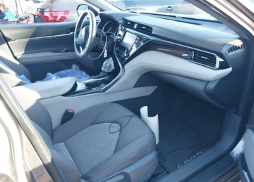 Toyota Camry IX 2019 Toyota Camry LE od ubezpieczalni 2.5 Benzyna 203KM, zdjęcie 10