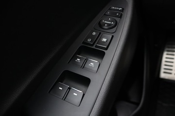 Hyundai Tucson III SUV Facelifting 1.6 T-GDi 177KM 2019 Hyundai Tucson 1.6 T-GDI, Salon Polska, zdjęcie 16