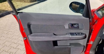 Audi A2 1.4 16V 75KM 2005 Audi A2 Audi A2 1.4 1.4 Benzyna 75KM, zdjęcie 9