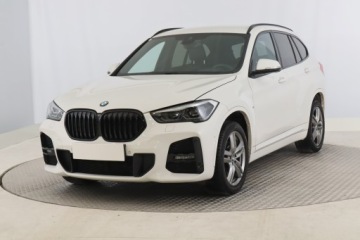 BMW X1 F48 2021 BMW X1 sDrive18i, Salon Polska, Serwis ASO, zdjęcie 1