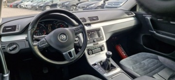 Volkswagen Passat B7 Variant 1.6 TDI CR DPF BlueMotion 105KM 2011 Volkswagen Passat Jeden Właściciel 1.6 TDI, zdjęcie 21