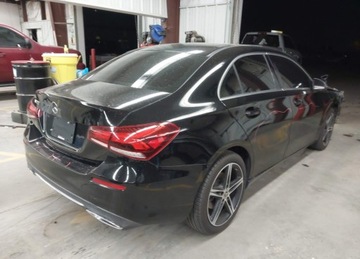 Mercedes Klasa A W177/V177 Sedan 2.0 220 190KM 2019 Mercedes-Benz Klasa A 2019r., A 220, 2L, od ubezpieczalni 2.0 Benzyna 191KM, zdjęcie 4