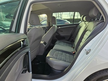 Volkswagen Golf VII Hatchback 3d 1.4 TSI BlueMotion Technology 125KM 2016 Volkswagen Golf 1,4 benzyna 125KM Highline, zdjęcie 5