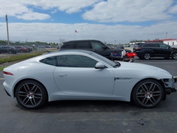Jaguar F-Type 2021 Jaguar F-Type 2021 JAGUAR F-TYPE P300 RWD AUTOMATIC 2.0 Benzyna 296KM, zdjęcie 7
