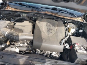 Toyota Tacoma II 2021 Toyota Tacoma SR5 V6 2021 3.5 Benzyna 278KM, zdjęcie 8