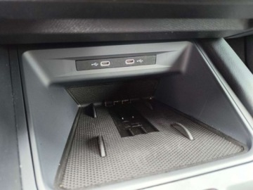 Cupra Formentor Crossover 1.5 TSI 150KM 2024 Cupra Formentor serwis ASO 1.5eTSI 150KM bezwypadkowy pakiety FullLink Amb, zdjęcie 19