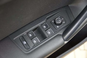 Volkswagen Tiguan I SUV Facelifting 2.0 TDI BlueMotion Technology 150KM 2016 Volkswagen Tiguan 2.0 TDI CR 150 KM, 4x4, Navi, Kamera360, Virtual, Panora, zdjęcie 22