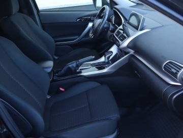 Mitsubishi Eclipse Cross SUV 1.5 T 163KM 2018 Mitsubishi Eclipse Cross 1.5 T-MIVEC, zdjęcie 8