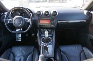 Audi TT 8J Coupe 3.2 i V6 24V quattro 250KM 2006 Audi TT Coupe 3.2 Benzyna 250 KM, 4x4, S-Line, BOSE, Skora, Czarny sufit, zdjęcie 9