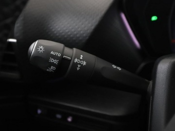 Citroen C5 X Liftback 1.2 PureTech 131KM 2023 Citroen C5X 1.2 Benzyna Automat Shine Nawigacja, zdjęcie 36