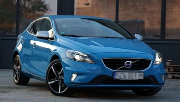 Volvo V40 II Cross Country 2.0 T3 DRIVE-E 152KM 2016 Volvo V40 Volvo V40 T3 RDesign 2.0 Benzyna 152KM, zdjęcie 1