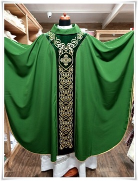 Готическая литургическая риза экрю KOR/169/05
