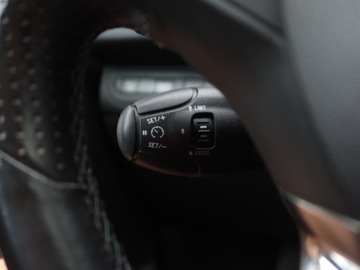 Peugeot 2008 I SUV Facelifting 1.2 PureTech 130KM 2018 Peugeot 2008 1.2 PureTech, Salon Polska, Skóra, zdjęcie 17