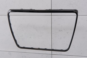 AUDI RS3 8PA 2008-2013 ПОСЛЕ ФЕЙСЛИФТИНГА ЧЕРНАЯ РЕШЕТКА РАМА 8P0853651T
