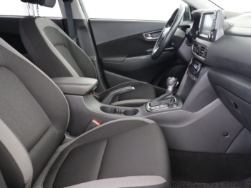 Hyundai Kona I Crossover 1.6 T-GDI 177KM 2018 Hyundai Kona 1.6 T-GDI, Salon Polska, zdjęcie 8