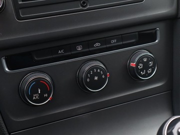 Volkswagen Golf VII Hatchback 3d 1.2 TSI 85KM 2013 VW Golf 1.2 TSI, Salon Polska, Serwis ASO, Klima, zdjęcie 15