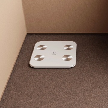 WIFI Tesla TUYA Умные аналитические весы для ванной комнаты