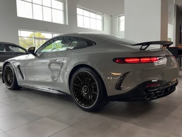 Mercedes AMG GT C190 Coupe 4d Facelifting 4.0 63 585KM 2025 MERCEDES-BENZ AMG GT 63 4Matic+ Coupe 4.0 (585KM) 2025, zdjęcie 2