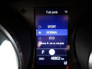 Toyota C-HR I Crossover Facelifting 1.8 Hybrid 122KM 2022 Toyota C-HR EXECUTIVE Kraj Bezwypadk 1wł, zdjęcie 33