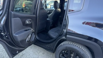Jeep Renegade 2018 Jeep Renegade Benzyna Zarejestrowany Ubezpieczony, zdjęcie 22