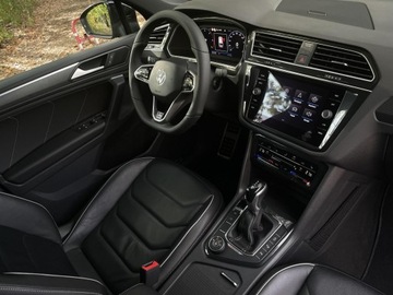 Volkswagen Tiguan II SUV Facelifting 2.0 TDI 200KM 2022 Volkswagen Tiguan 2.0TDI 200KM R-Line 4MOTION DSG(, zdjęcie 24