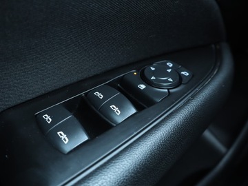 Opel Insignia I Sports Tourer Facelifting 2.0 CDTI Ecotec 170KM 2017 Opel Insignia 2.0 CDTI, 167 KM, Navi, Klima, zdjęcie 12