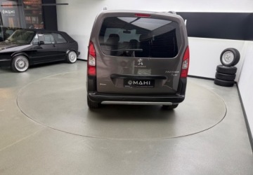 Peugeot Partner II Tepee Facelifting 2015 1.6 BlueHDi 120KM 2017 Peugeot Partner Led Klima MirrorLink Apple CarPlay Raty Zamiana Gwarancja, zdjęcie 8