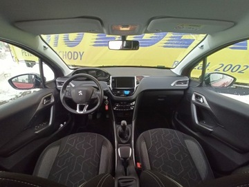 Peugeot 2008 I SUV Facelifting 1.2 PureTech 110KM 2017 Peugeot 2008 salon, I wł. bezwypadkowy,, zdjęcie 11