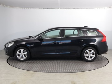 Volvo V60 I Kombi 2.0 T5 240KM 2011 Volvo V60 T5 2.0, Salon Polska, Automat, Skóra, zdjęcie 2