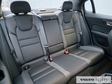Volvo S60 III Sedan Facelifting 2.0 B5 250KM 2024 Volvo S60 FV23 Ultimate Dark B5 250KM AWD ACC BLIS, zdjęcie 15