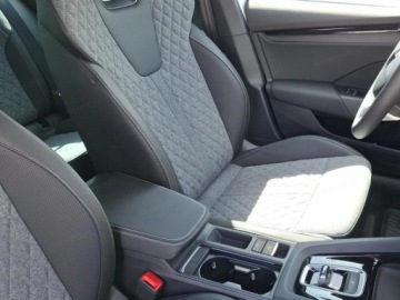 Skoda Octavia IV 2026 SKODA Octavia Sportline 2.0 TSI DSG 4x4 Sedan 204KM 2026, zdjęcie 4