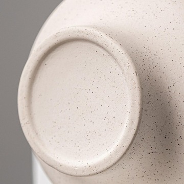 Керамическая волнистая линия Art Modern Mini Vase