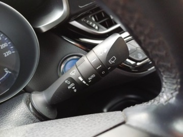 Toyota C-HR I Crossover 1.8 Hybrid 122KM 2018 Toyota C-HR 1.8 Hybrid Premium 1.8 Hybrid Premium, zdjęcie 19