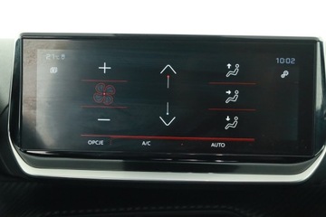 Peugeot 2008 II SUV 1.2 PureTech 130KM 2023 Peugeot 2008 1.2 PureTech, Salon Polska, zdjęcie 10