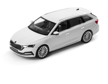 MODELIK SAMOCHODU SKODA OCTAVIA 4 IV A8 BIAŁA