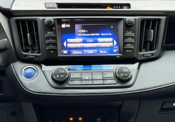 Toyota RAV4 IV MPV Facelifting 2.5 Hybrid 197KM 2016 Toyota RAV4 Salon Polska, Serwis ASO Czujniki, Kamera, 2.5 Hybryda 197KM, zdjęcie 7